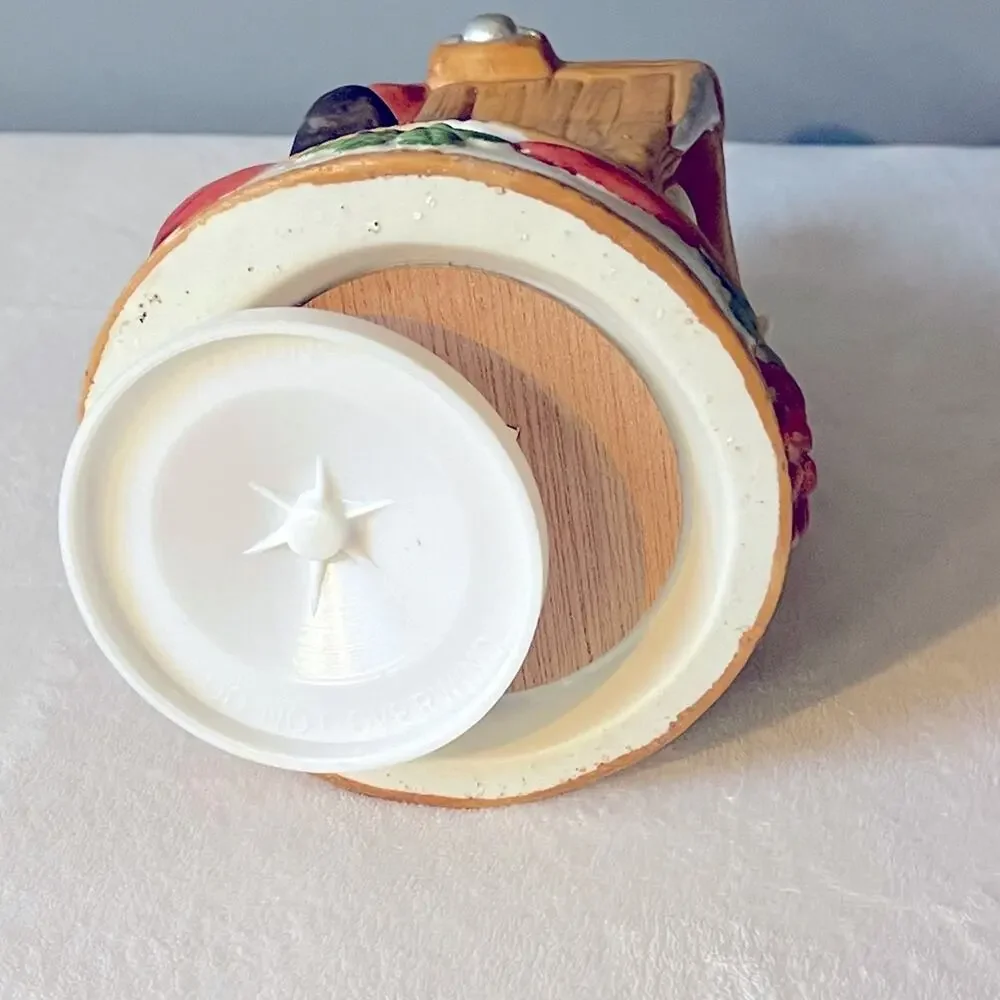 Vtg Homco Santa's Workshop Christmas Music Box Figurine Jingle Bells Nutcracker